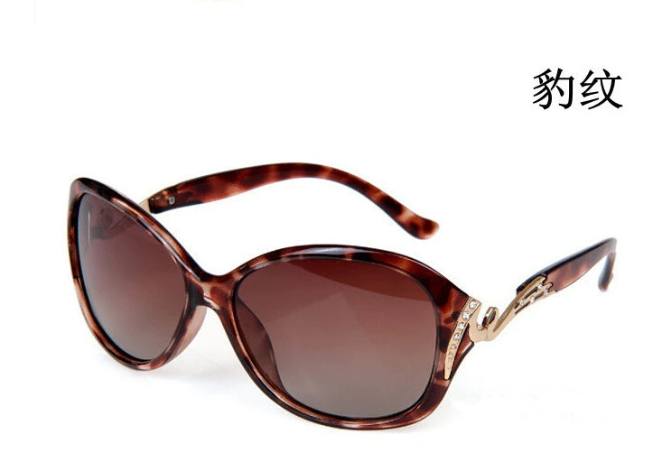 Óculos de sol feminino DANKEYISI, óculos com proteção UV400, polarizado da moda com strass.