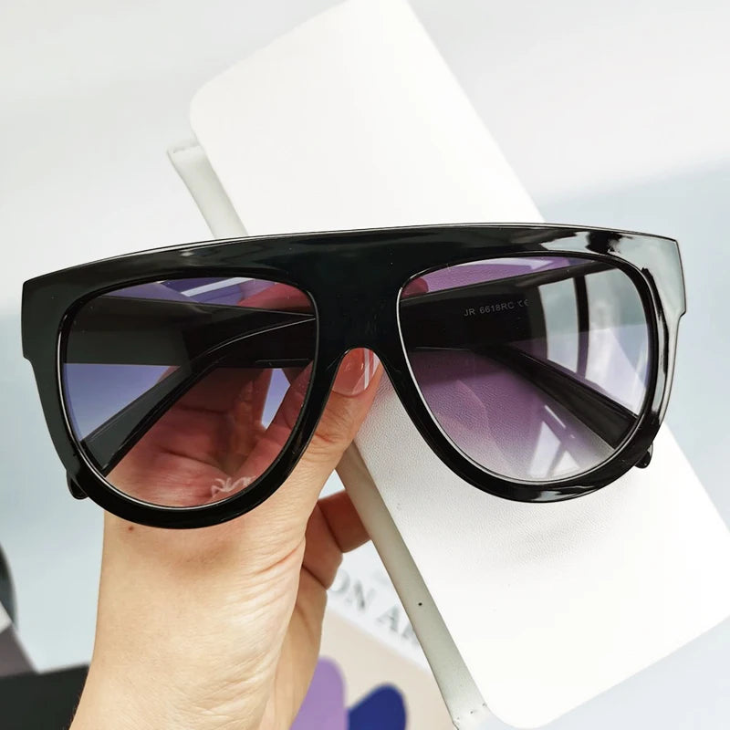 Óculos de sol leopardo preto, grandes, vintage, com armação plana, óculos de sol femininos, óculos com rebites, proteção UV400 para mulheres.