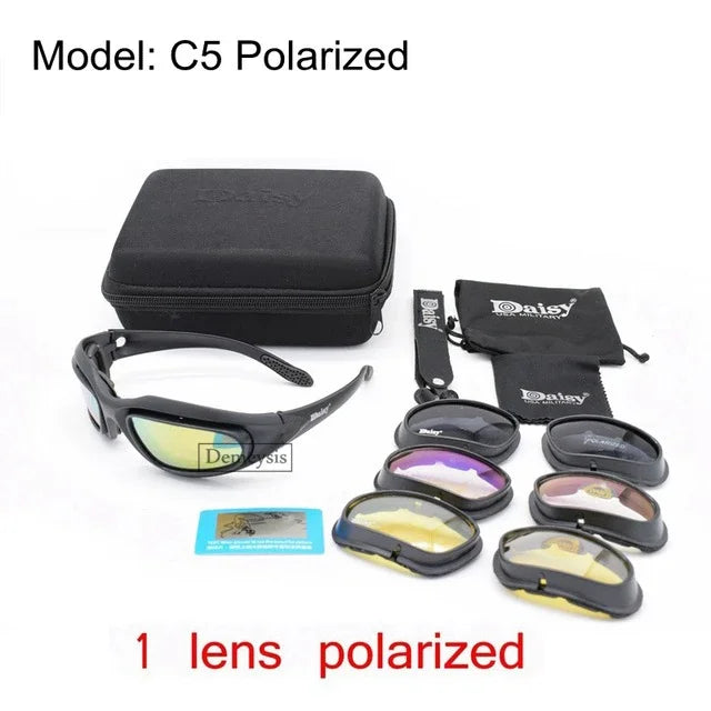 Óculos de Sol Polarizados Daisy Tactical, para esportes ao ar livre; Vem com 4 lentes sobressalentes; Caixa original; Óculos que pode ser utilizado em tiro esportivo; Óculos para caminhada sem a perturbação da luz excessiva.